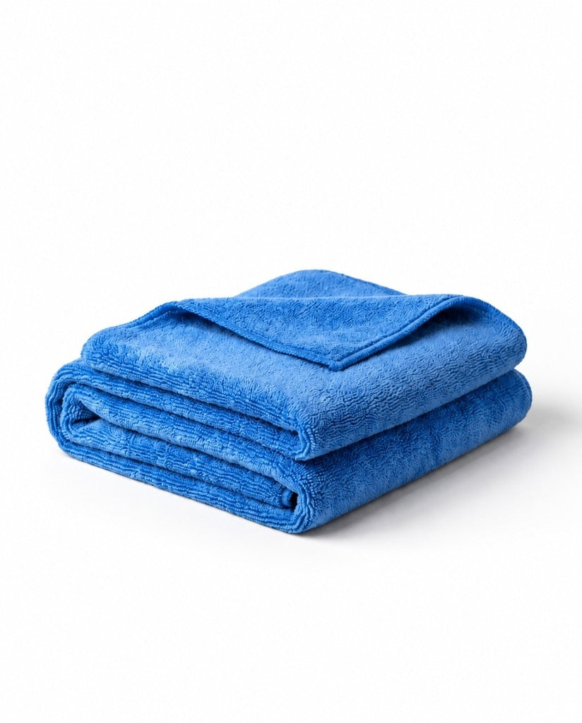 DRY1400 microfiber drying towel on white background